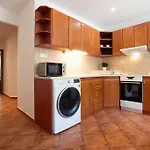 3 Lux Near Center *