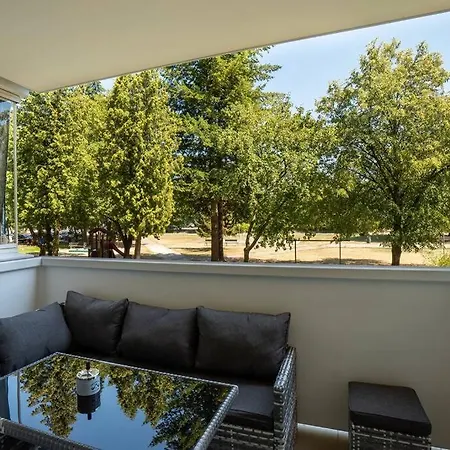 Excellent Large Lux Apartman